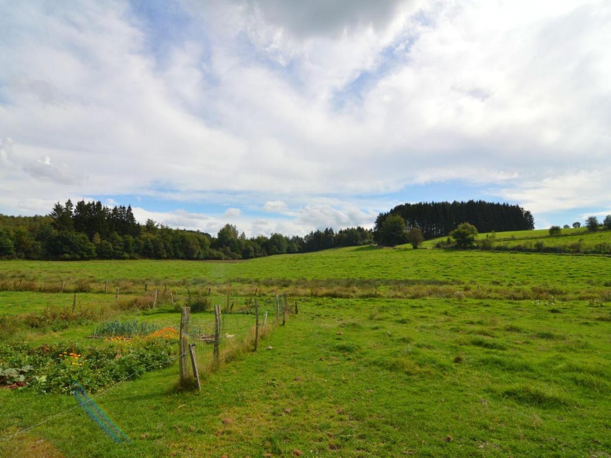 Comfortable Cottage In Neufmoulin With Meadow View Houffalize Chambre photo