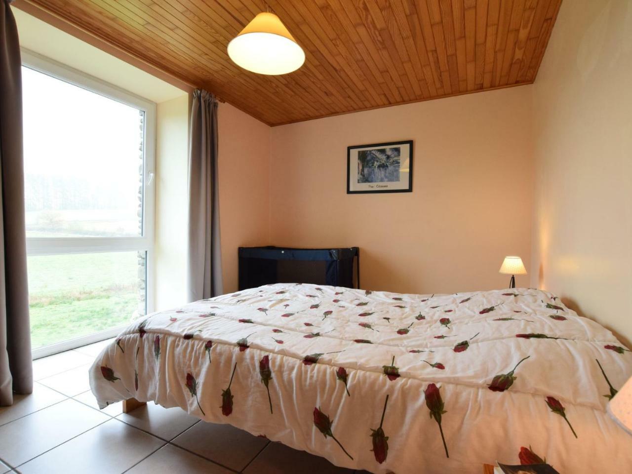 Comfortable Cottage In Neufmoulin With Meadow View Houffalize Extérieur photo