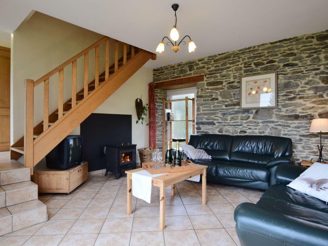 Comfortable Cottage In Neufmoulin With Meadow View Houffalize Extérieur photo
