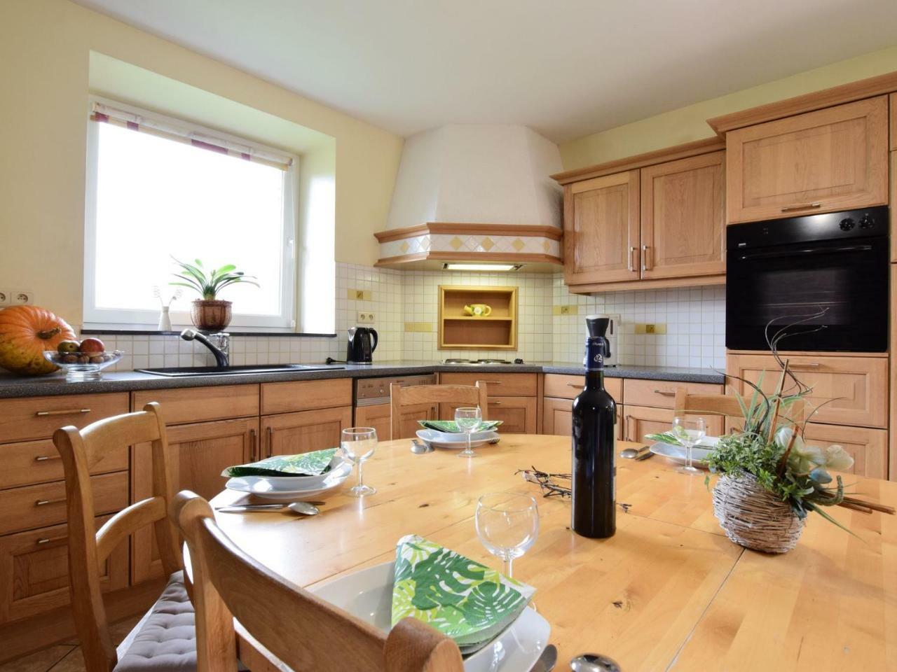 Comfortable Cottage In Neufmoulin With Meadow View Houffalize Extérieur photo